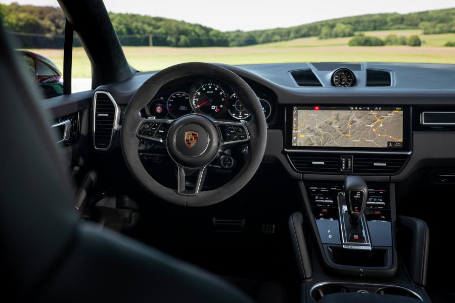 Торпедо Porsche Cayenne GTS (PO536) 2020 года  (WW) (фото 31 из 43)